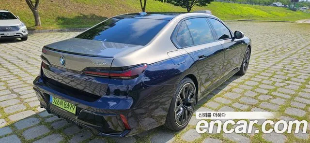 BMW 7-Series 7 серия (G70) — Фото автомобиля 6