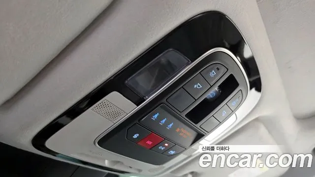 Hyundai Santafe Новый Santa Fe Бензин 2.5T 4WD — Фото автомобиля 14