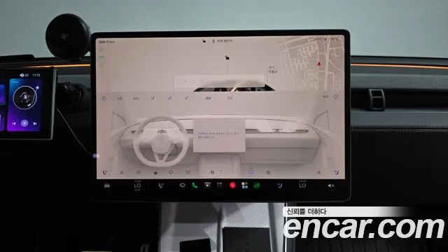 Tesla Model Y — Фото автомобиля 13