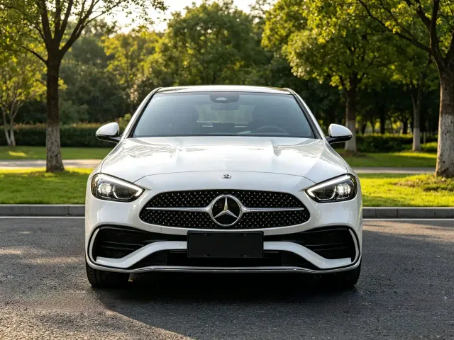 Mercedes-Benz C-Class — Фото автомобиля 2