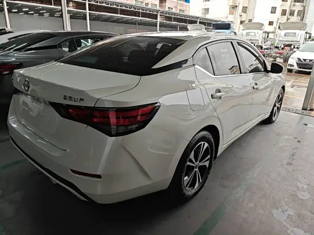 Nissan Sylphy — Фото автомобиля 6