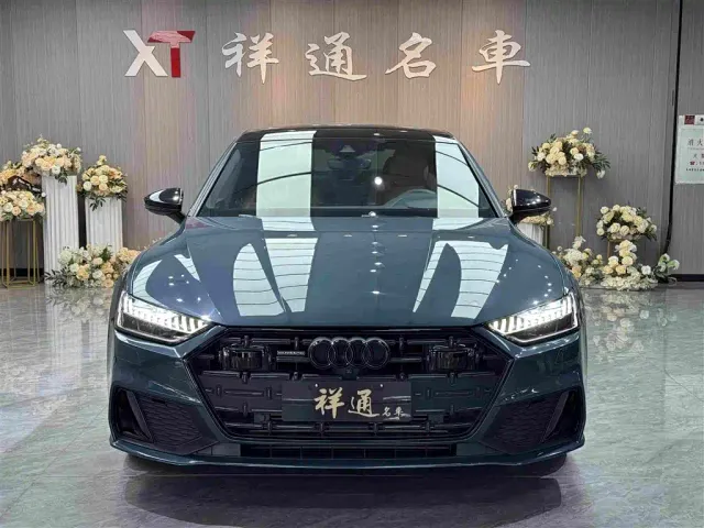 Audi A7L — Фото автомобиля 2