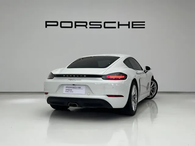 Porsche 718 — Фото автомобиля 5