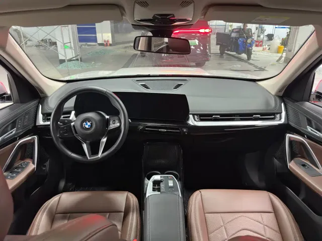 BMW X1 — Фото автомобиля 8