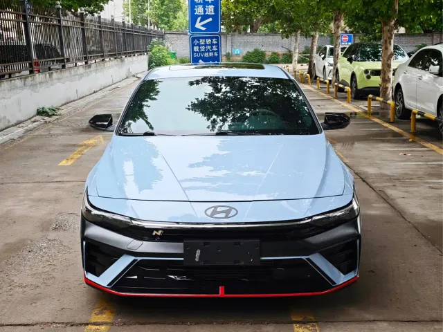 Hyundai Elantra N — Фото автомобиля 2