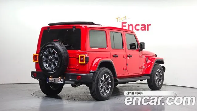 Jeep Wrangler Wrangler (JL) 2.0 Sahara Power Top 4 двери — Фото автомобиля 2