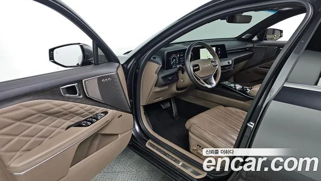 Kia K8 Hybrid — Фото автомобиля 15