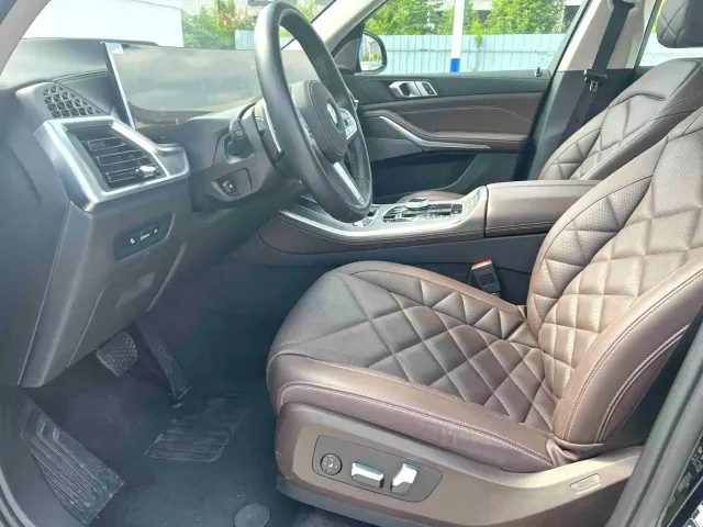 BMW X5 — Фото автомобиля 4