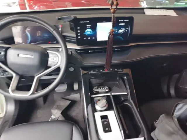 Haval H6 — Фото автомобиля 12