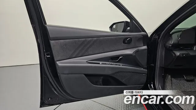 Hyundai Avante CN7 — Фото автомобиля 13