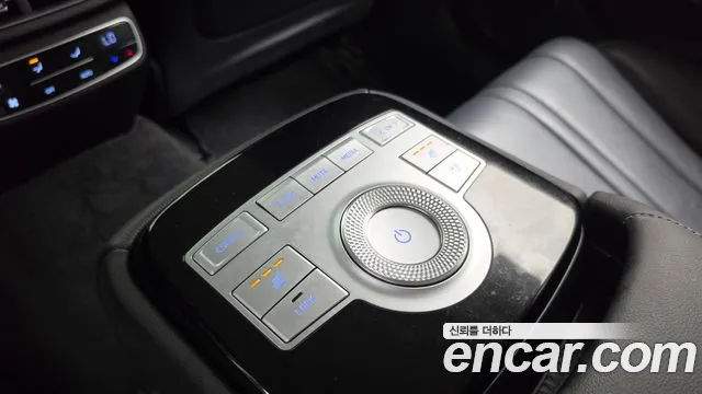 Genesis G80 Бензин 2.5 турбо AWD — Фото автомобиля 19