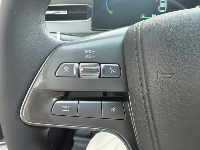 BYD Qin PLUS — Фото автомобиля 11