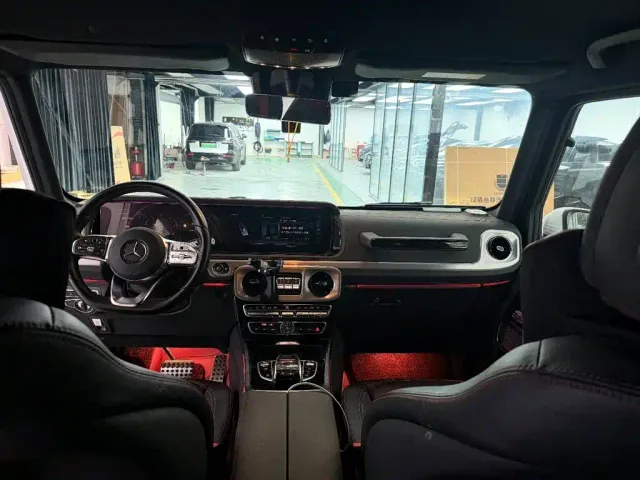 Mercedes-Benz G-Class — Фото автомобиля 6
