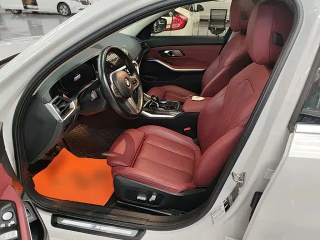 BMW 3 Series — Фото автомобиля 14