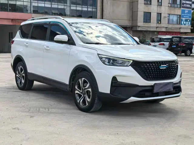 Changan Oshan Cosmos Pro — Фото автомобиля 3
