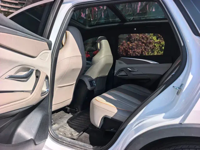 BYD Song Pro — Фото автомобиля 6