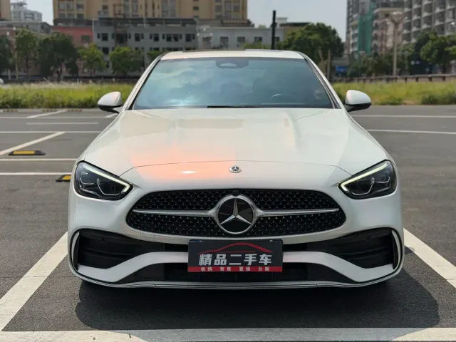 Mercedes-Benz C-Class — Фото автомобиля 2