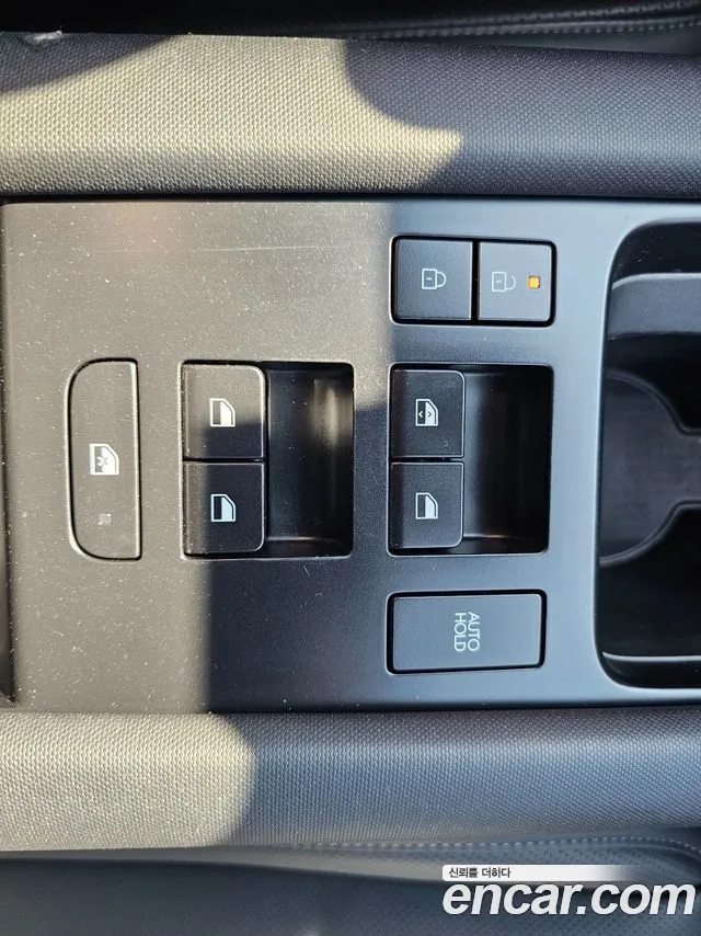 Hyundai Ioniq 6 — Фото автомобиля 19