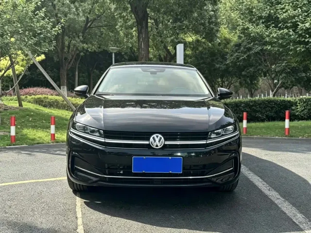 Volkswagen Magotan — Фото автомобиля 2