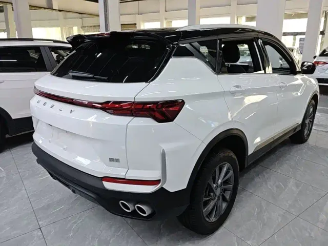 Geely Binyue — Фото автомобиля 6