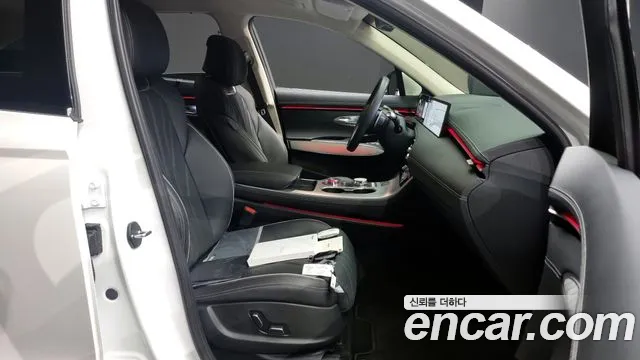 Genesis GV70 2.5T Бензин 2WD — Фото автомобиля 11