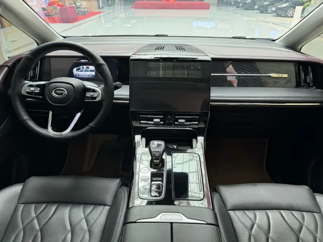 GAC Trumpchi M8 — Фото автомобиля 6