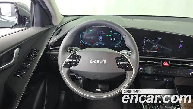 Kia Niro The All New — Фото автомобиля 13