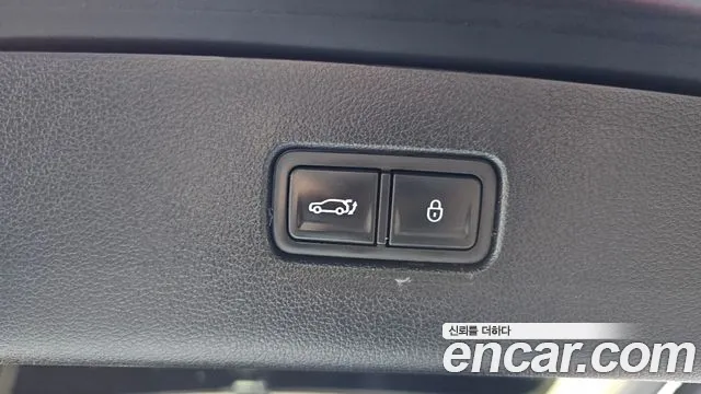 Genesis GV80 — Фото автомобиля 22