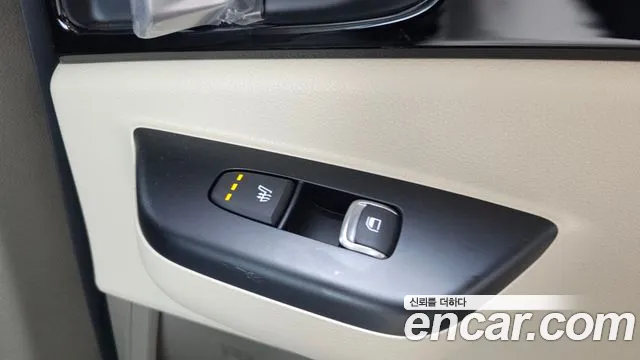 Kia Canival Carnival 4 поколение Дизель 9 мест Prestige — Фото автомобиля 19