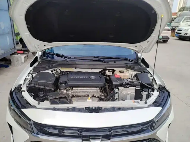 Chevrolet Monza — Фото автомобиля 19