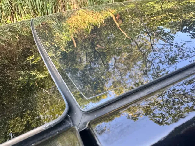 Tesla Model Y — Фото автомобиля 12