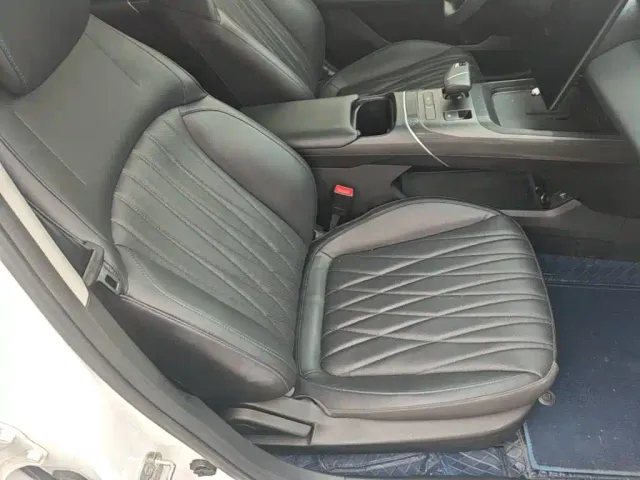Changan Eado — Фото автомобиля 24
