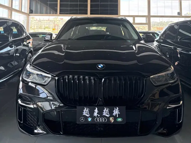 BMW X5 — Фото автомобиля 2