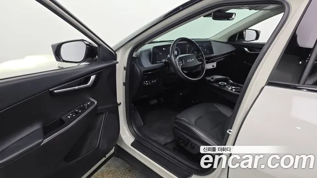 Kia EV6 — Фото автомобиля 10