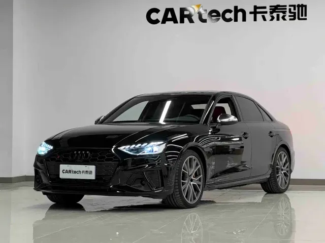 Фотография автомобиля — Audi S4