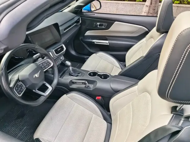 Ford Mustang 2024 2.3T EcoBoost Convertible Sport Edition — Фото автомобиля 5