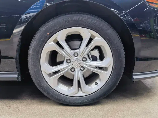 Honda Accord — Фото автомобиля 16