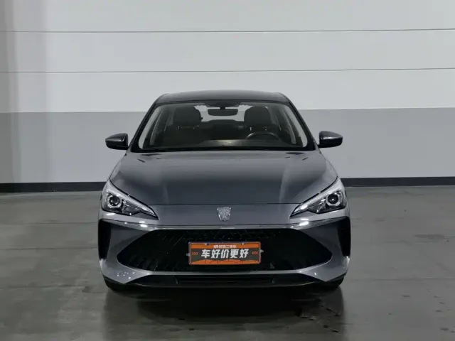 Roewe i5 — Фото автомобиля 3