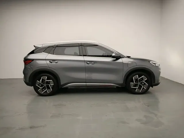 BYD Yuan PLUS — Фото автомобиля 8