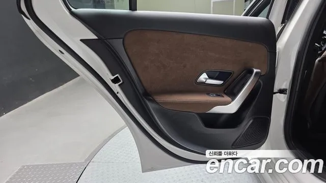Mercedes-Benz A-Class W177 — Фото автомобиля 14