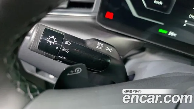 Kia EV9 — Фото автомобиля 28