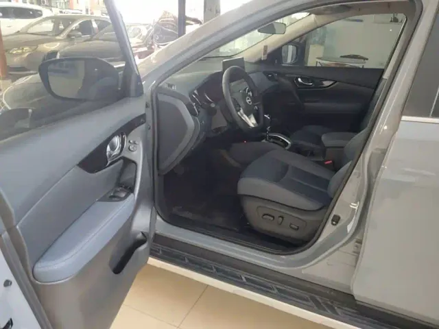 Nissan X-Trail — Фото автомобиля 11