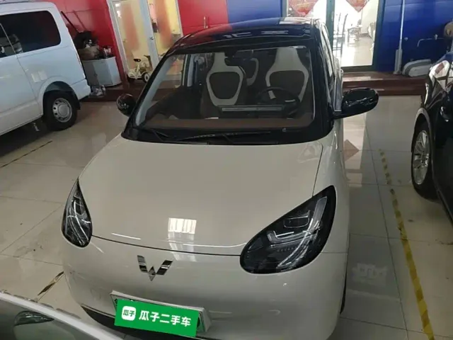 Wuling Bingo — Фото автомобиля 2