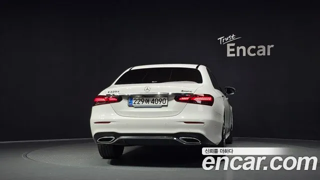 Mercedes-Benz E-Class W213 — Фото автомобиля 4