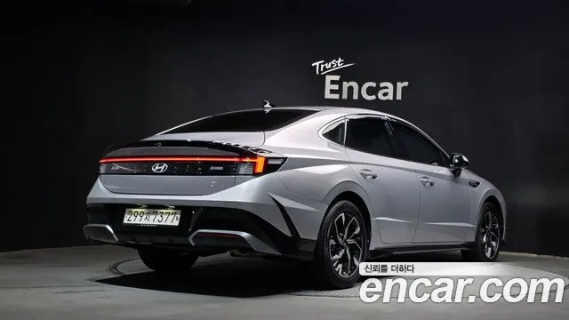 Hyundai Sonata Sonata Edge(DN8) 2.0 LPG(Коммерческий) — Фото автомобиля 2