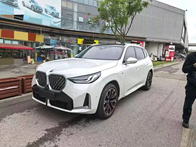 Фотография автомобиля — BMW X3