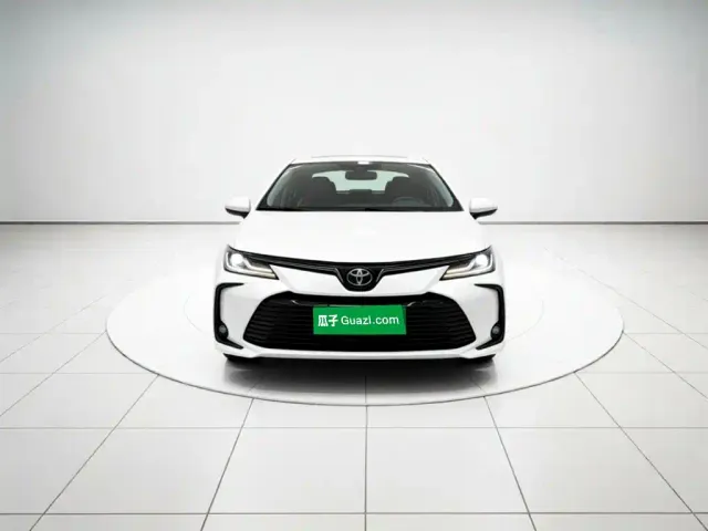 Toyota Corolla — Фото автомобиля 2