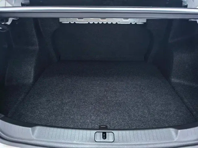 Chevrolet Monza — Фото автомобиля 10