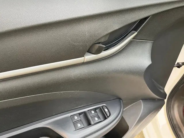 Buick Excelle — Фото автомобиля 9