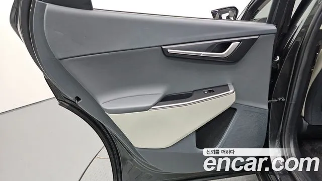 Kia EV6 — Фото автомобиля 25